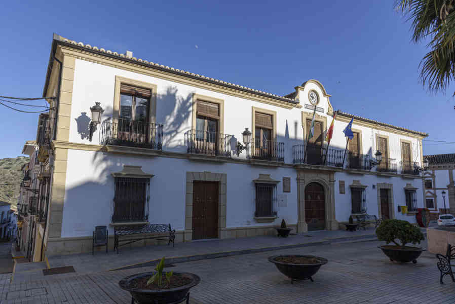 Málaga - Cañete la Real 04 - Ayuntamiento.jpg